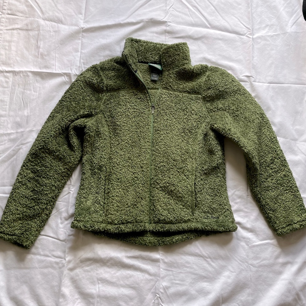 Green sweatshirt